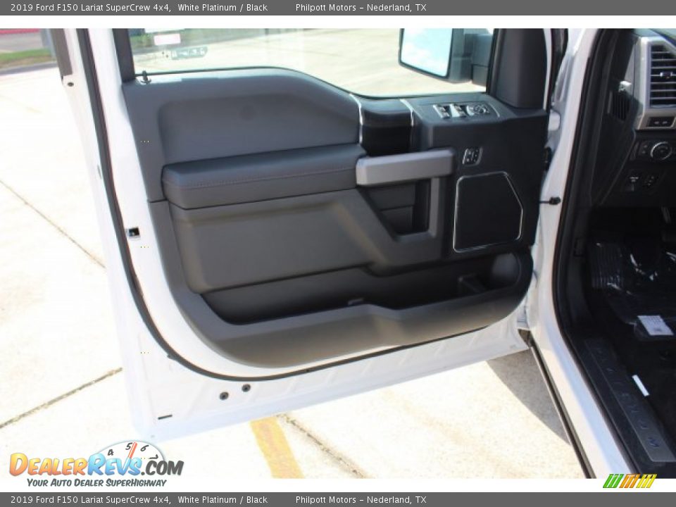 2019 Ford F150 Lariat SuperCrew 4x4 White Platinum / Black Photo #9