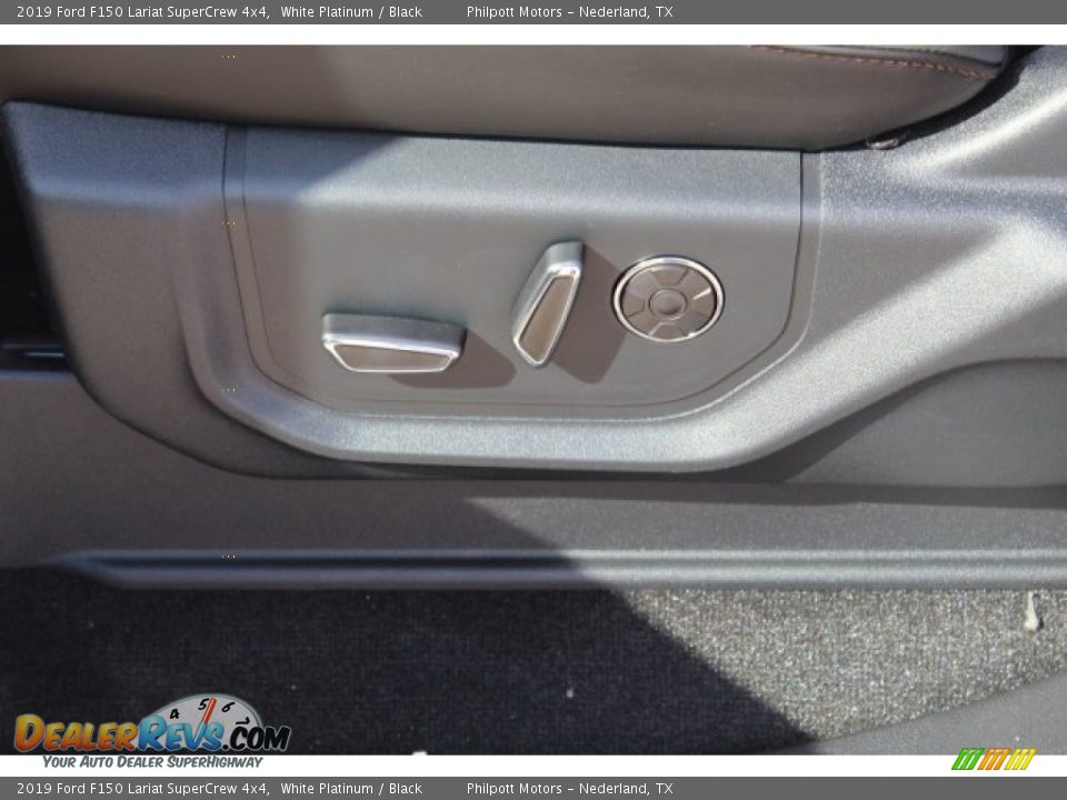 2019 Ford F150 Lariat SuperCrew 4x4 White Platinum / Black Photo #11