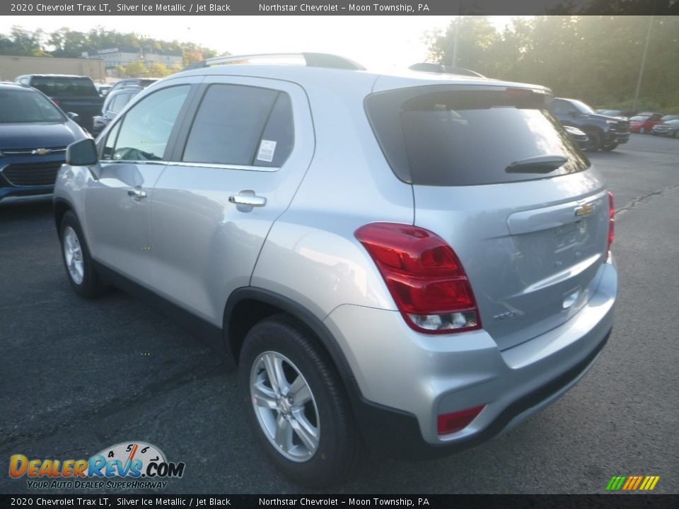 2020 Chevrolet Trax LT Silver Ice Metallic / Jet Black Photo #3