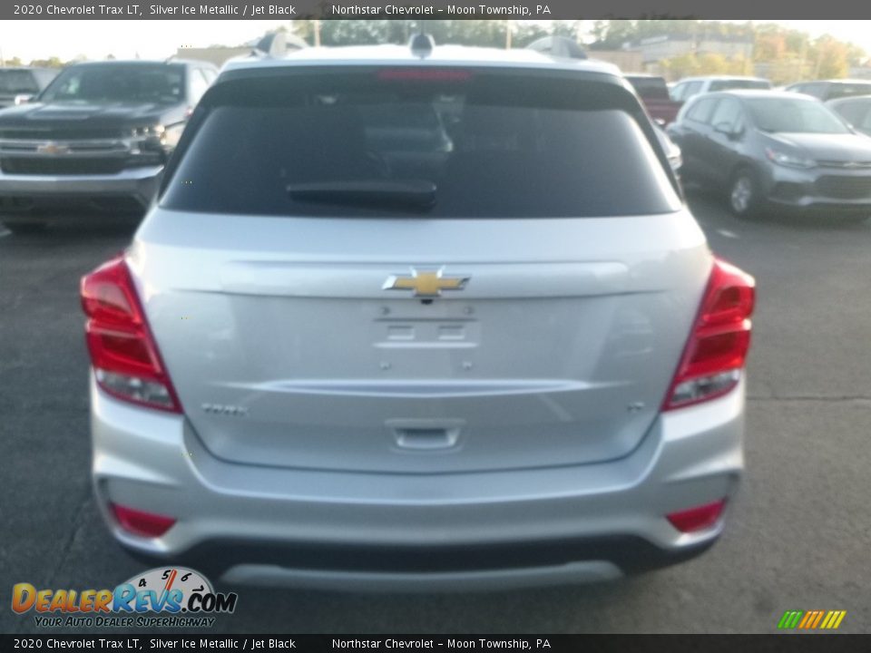 2020 Chevrolet Trax LT Silver Ice Metallic / Jet Black Photo #4