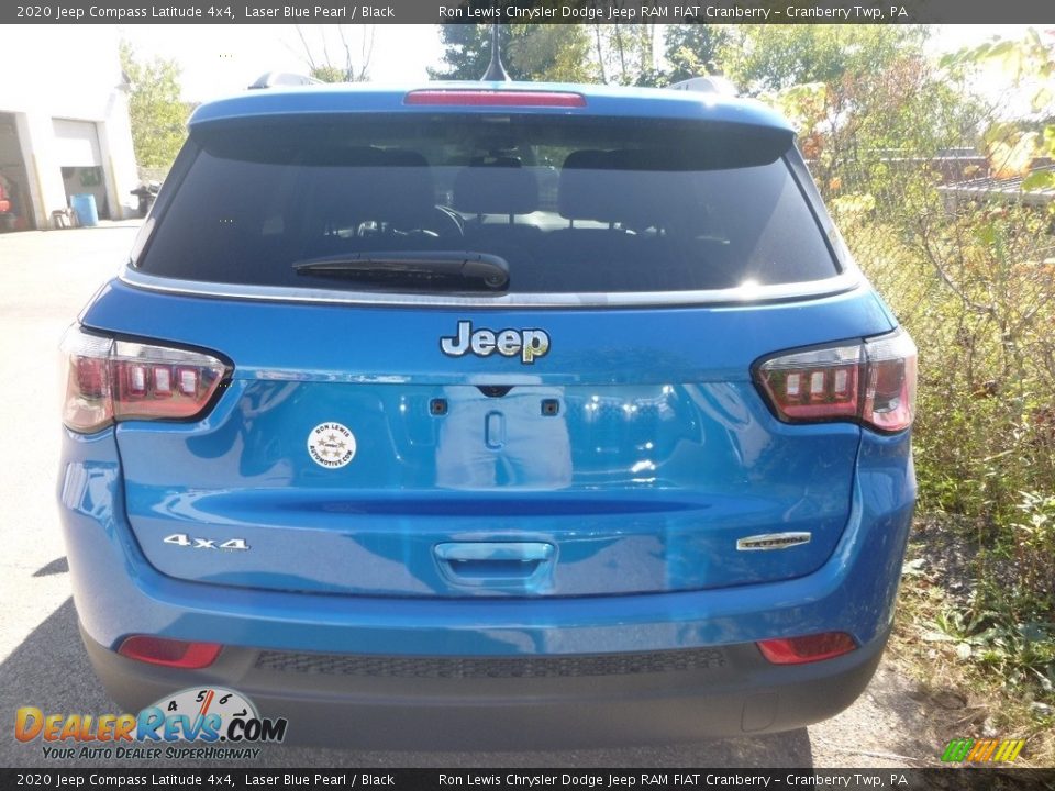 2020 Jeep Compass Latitude 4x4 Laser Blue Pearl / Black Photo #7