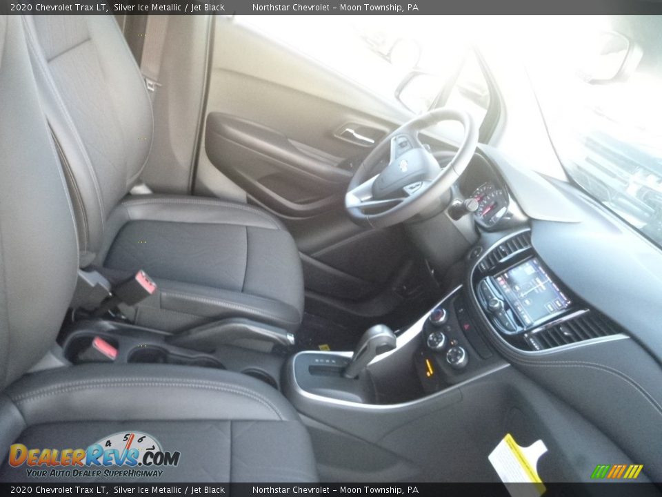 2020 Chevrolet Trax LT Silver Ice Metallic / Jet Black Photo #10