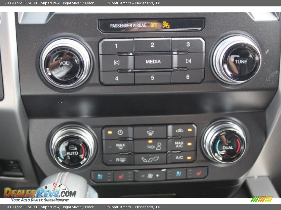 2019 Ford F150 XLT SuperCrew Ingot Silver / Black Photo #17