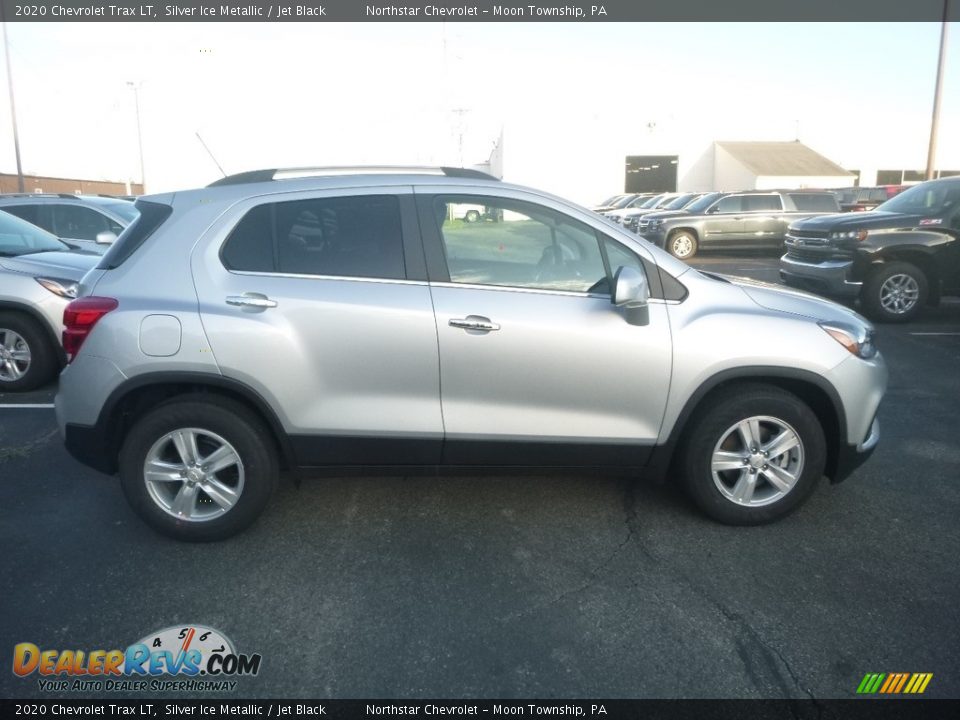 2020 Chevrolet Trax LT Silver Ice Metallic / Jet Black Photo #6