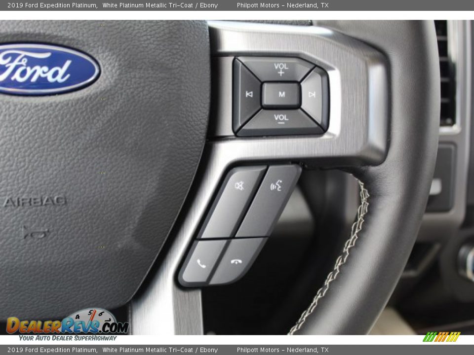 2019 Ford Expedition Platinum White Platinum Metallic Tri-Coat / Ebony Photo #14