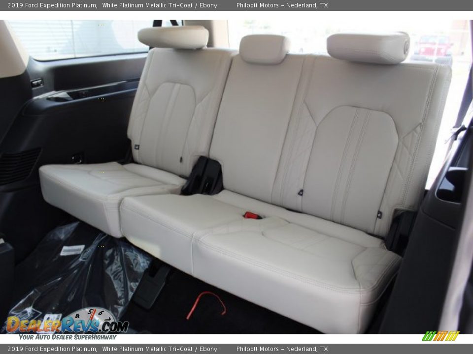 2019 Ford Expedition Platinum White Platinum Metallic Tri-Coat / Ebony Photo #21