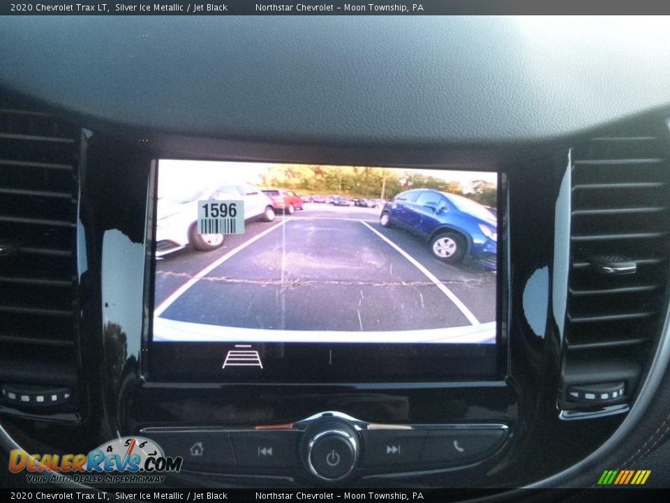 2020 Chevrolet Trax LT Silver Ice Metallic / Jet Black Photo #17