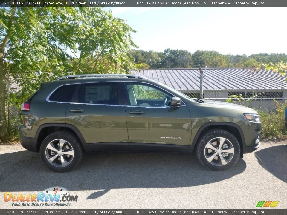 2020 Jeep Cherokee Limited 4x4 Olive Green Pearl / Ski Gray/Black Photo #4
