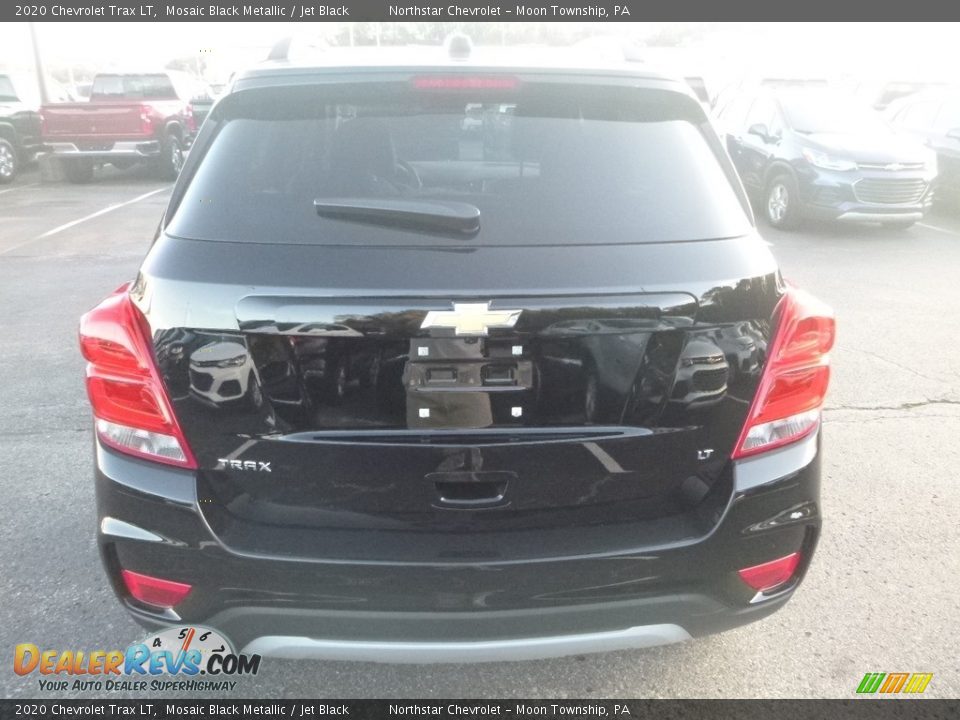 2020 Chevrolet Trax LT Mosaic Black Metallic / Jet Black Photo #4