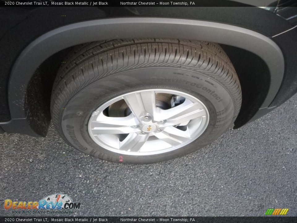 2020 Chevrolet Trax LT Mosaic Black Metallic / Jet Black Photo #9