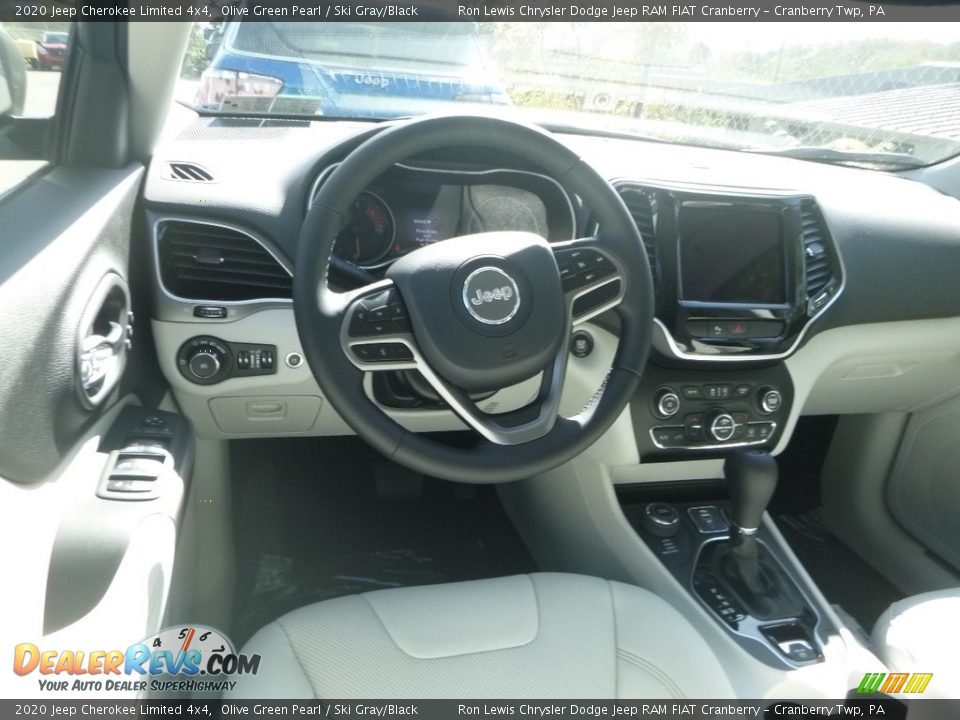 2020 Jeep Cherokee Limited 4x4 Olive Green Pearl / Ski Gray/Black Photo #10