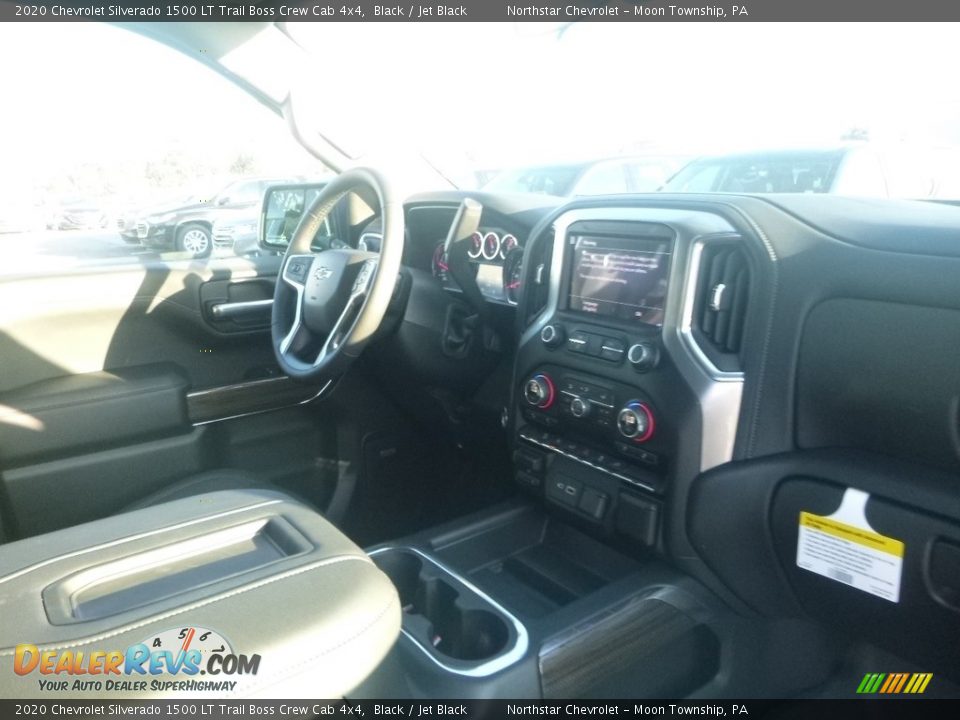 2020 Chevrolet Silverado 1500 LT Trail Boss Crew Cab 4x4 Black / Jet Black Photo #9