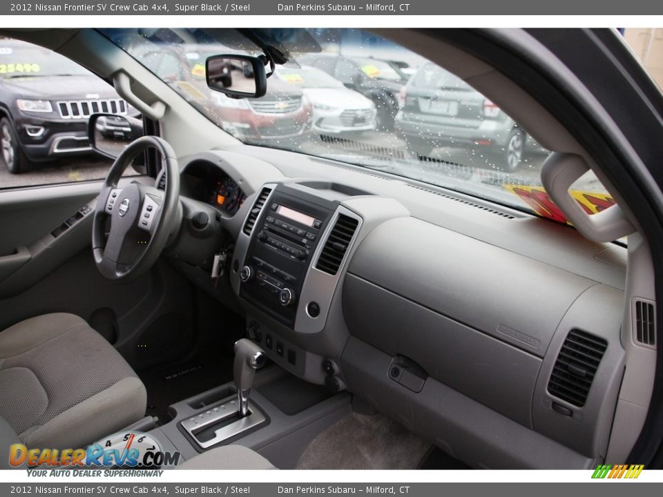2012 Nissan Frontier SV Crew Cab 4x4 Super Black / Steel Photo #15