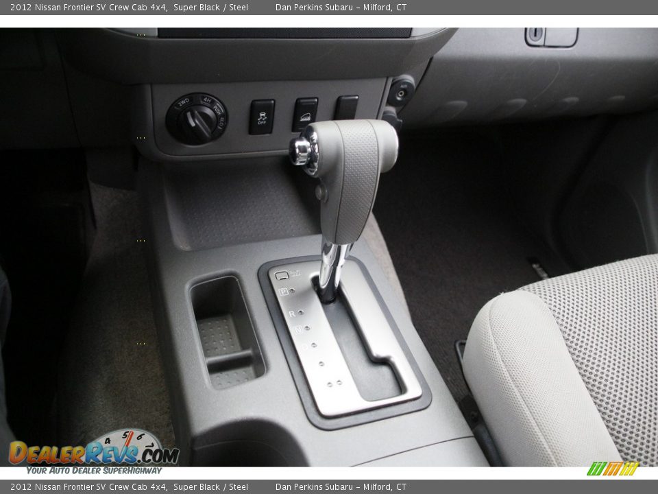 2012 Nissan Frontier SV Crew Cab 4x4 Super Black / Steel Photo #19