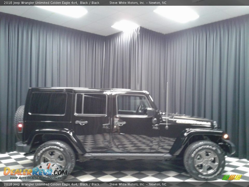 2018 Jeep Wrangler Unlimited Golden Eagle 4x4 Black / Black Photo #5