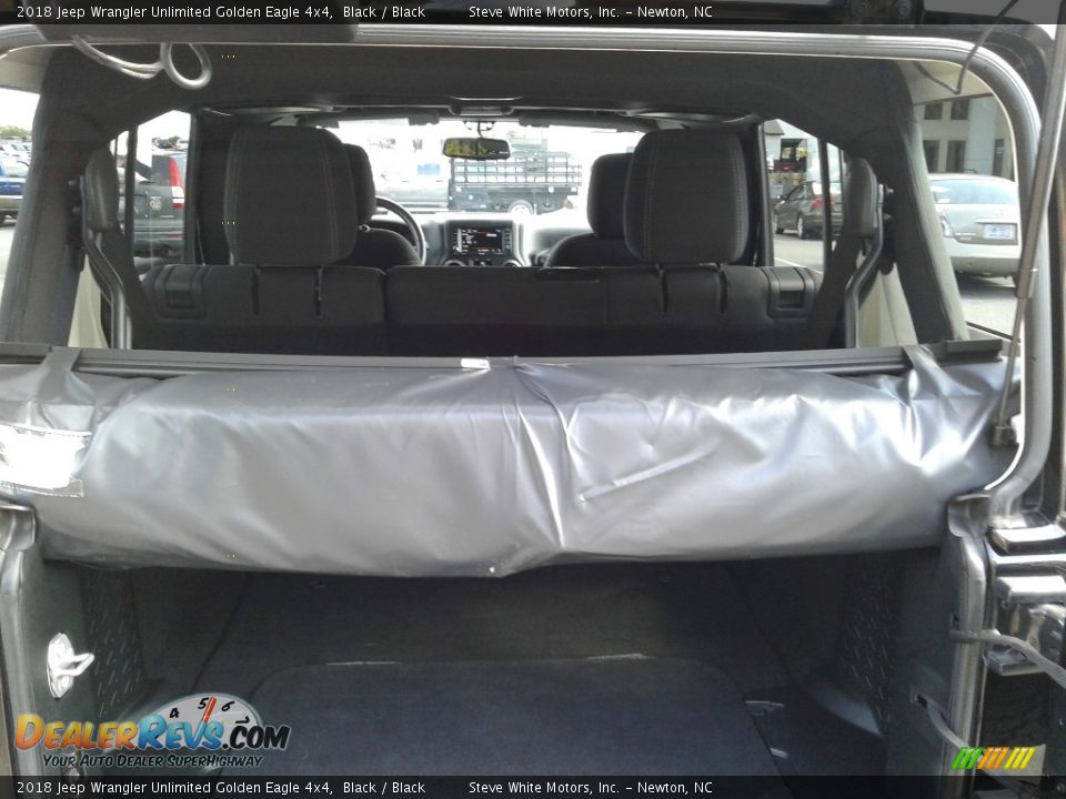 2018 Jeep Wrangler Unlimited Golden Eagle 4x4 Black / Black Photo #12