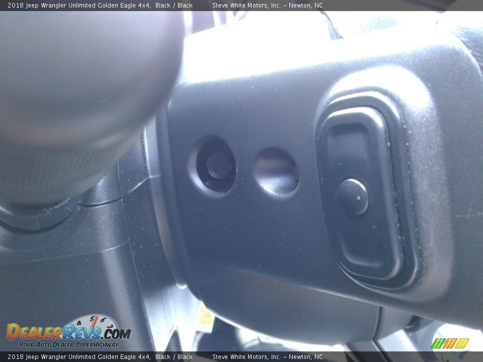 2018 Jeep Wrangler Unlimited Golden Eagle 4x4 Black / Black Photo #15