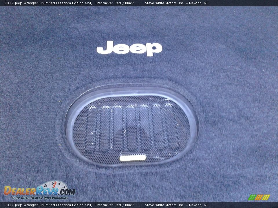 2017 Jeep Wrangler Unlimited Freedom Edition 4x4 Firecracker Red / Black Photo #13