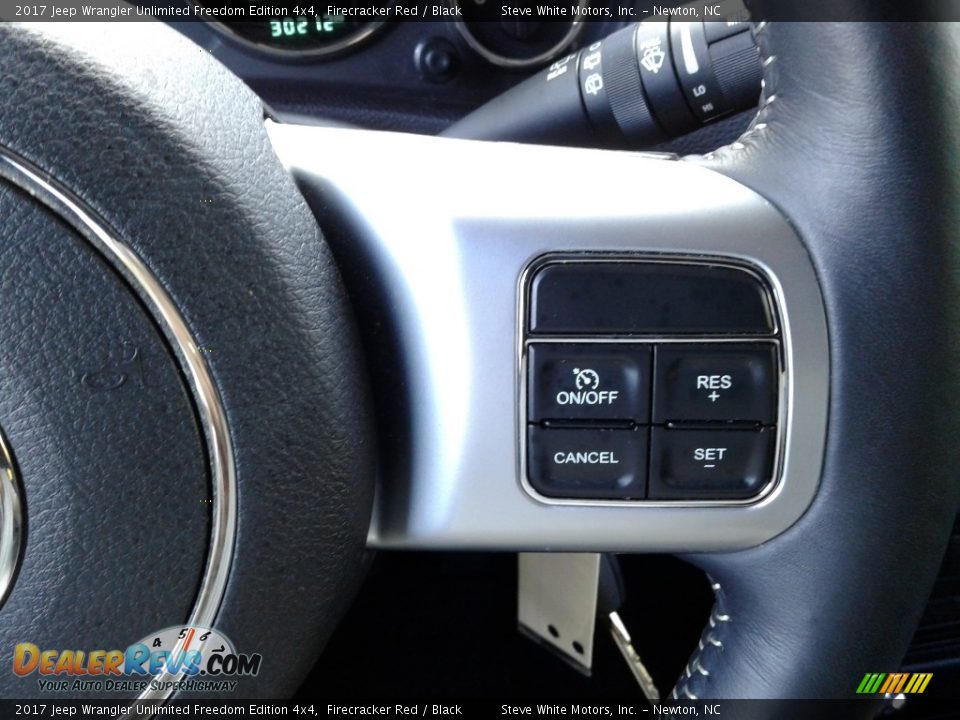 2017 Jeep Wrangler Unlimited Freedom Edition 4x4 Firecracker Red / Black Photo #18