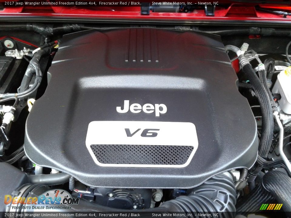 2017 Jeep Wrangler Unlimited Freedom Edition 4x4 Firecracker Red / Black Photo #29