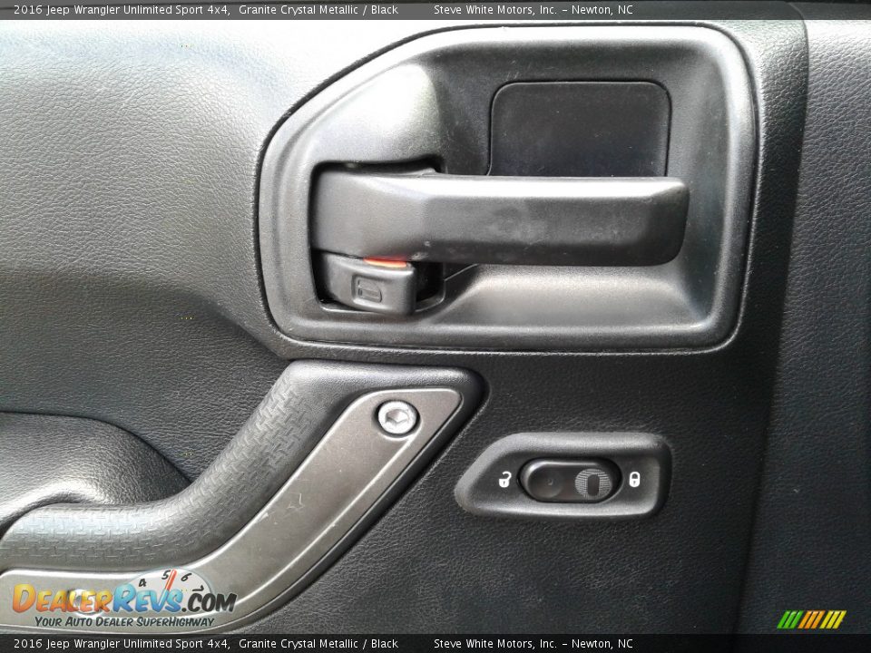 2016 Jeep Wrangler Unlimited Sport 4x4 Granite Crystal Metallic / Black Photo #9