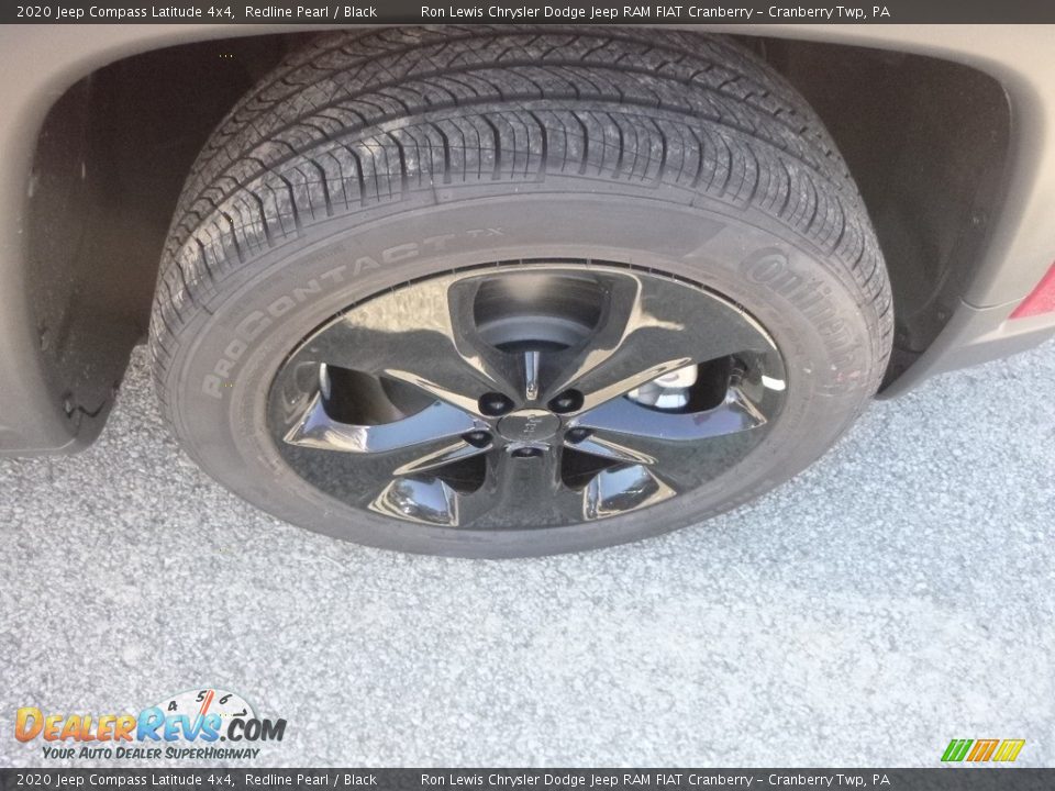 2020 Jeep Compass Latitude 4x4 Redline Pearl / Black Photo #9