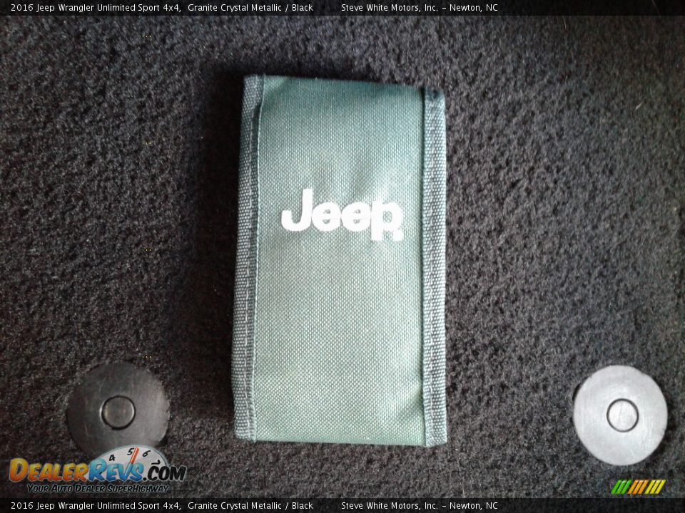 2016 Jeep Wrangler Unlimited Sport 4x4 Granite Crystal Metallic / Black Photo #26