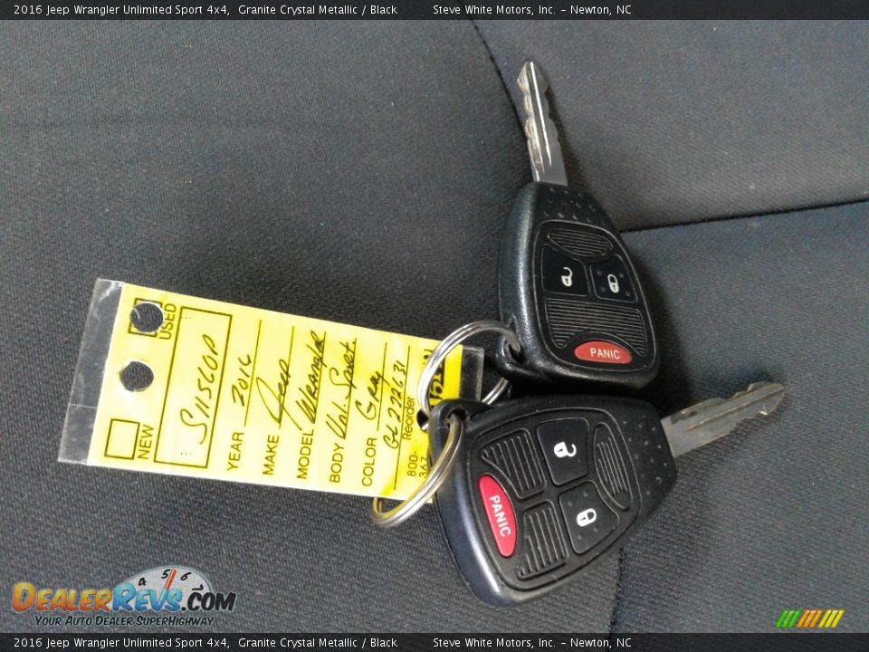 2016 Jeep Wrangler Unlimited Sport 4x4 Granite Crystal Metallic / Black Photo #27
