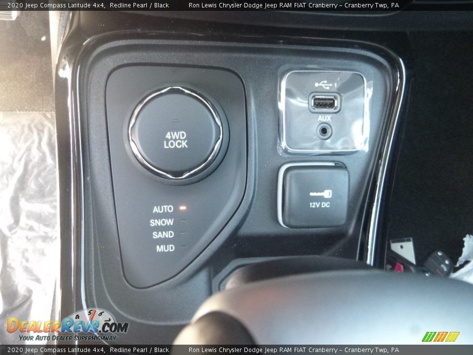 2020 Jeep Compass Latitude 4x4 Redline Pearl / Black Photo #20
