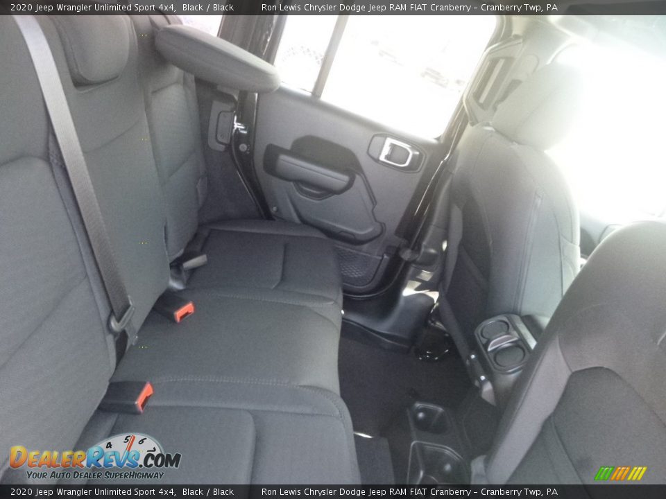 2020 Jeep Wrangler Unlimited Sport 4x4 Black / Black Photo #12