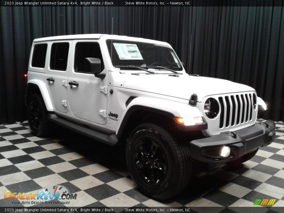 2020 Jeep Wrangler Unlimited Sahara 4x4 Bright White / Black Photo #4