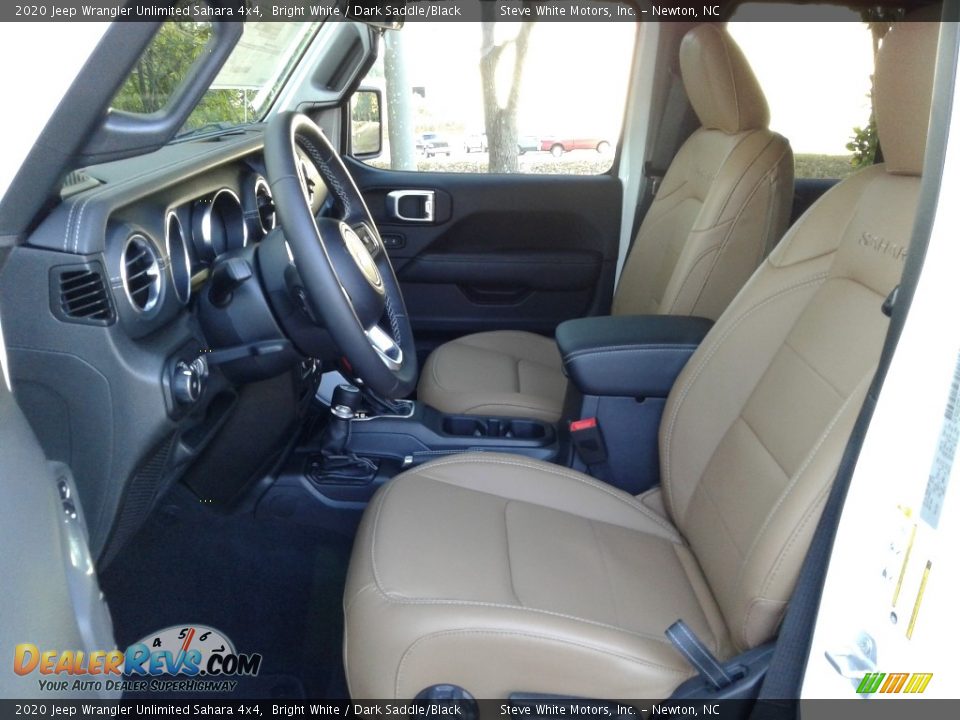 Front Seat of 2020 Jeep Wrangler Unlimited Sahara 4x4 Photo #10