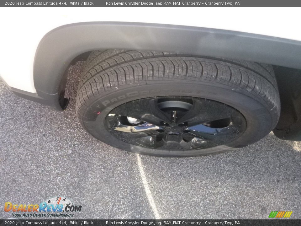2020 Jeep Compass Latitude 4x4 White / Black Photo #2