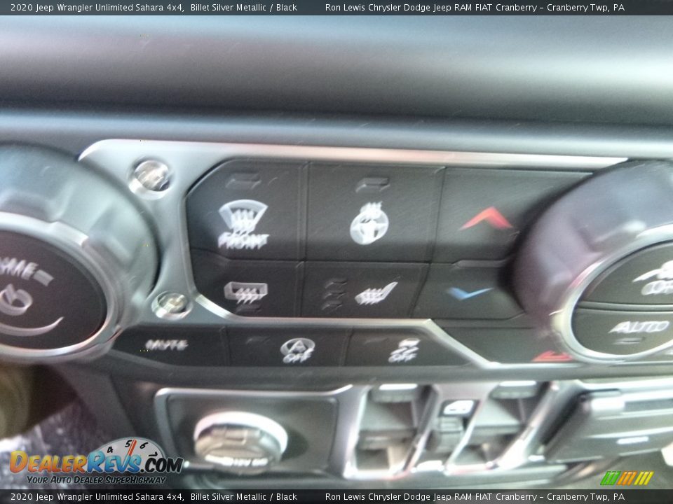 2020 Jeep Wrangler Unlimited Sahara 4x4 Billet Silver Metallic / Black Photo #14