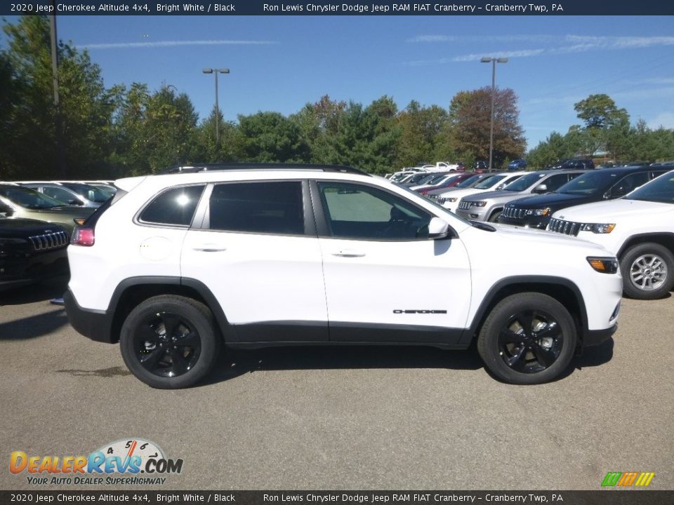 2020 Jeep Cherokee Altitude 4x4 Bright White / Black Photo #6