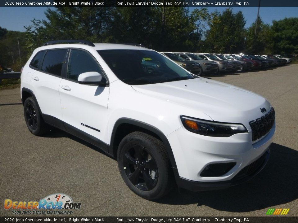 2020 Jeep Cherokee Altitude 4x4 Bright White / Black Photo #7