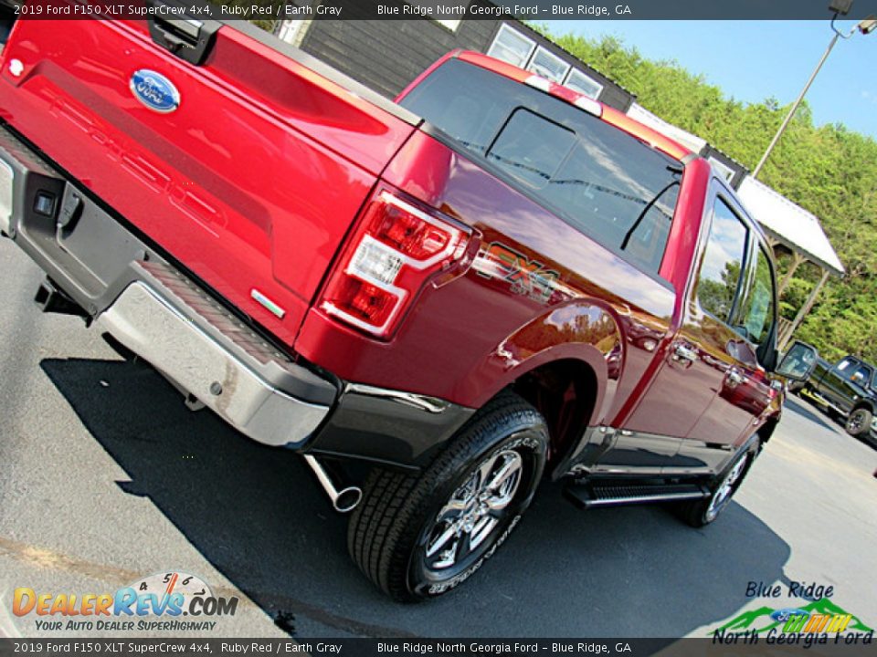 2019 Ford F150 XLT SuperCrew 4x4 Ruby Red / Earth Gray Photo #34