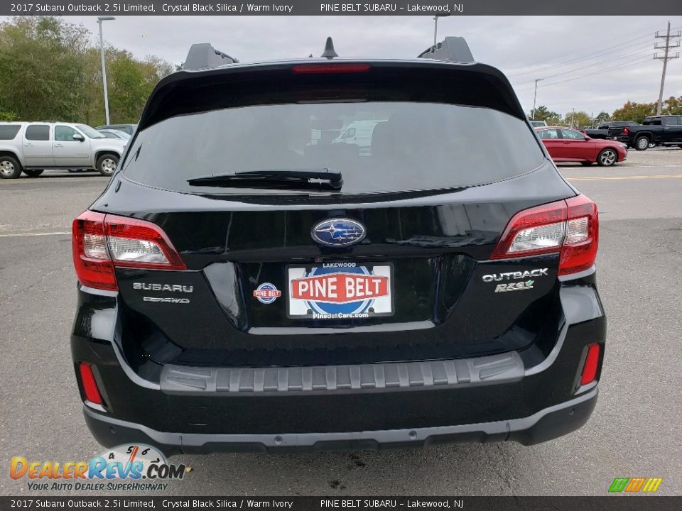 2017 Subaru Outback 2.5i Limited Crystal Black Silica / Warm Ivory Photo #13