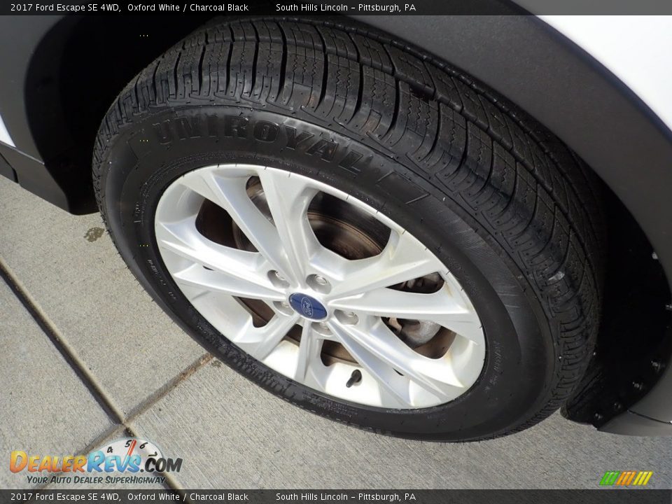 2017 Ford Escape SE 4WD Oxford White / Charcoal Black Photo #10