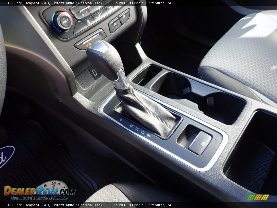 2017 Ford Escape SE 4WD Oxford White / Charcoal Black Photo #21