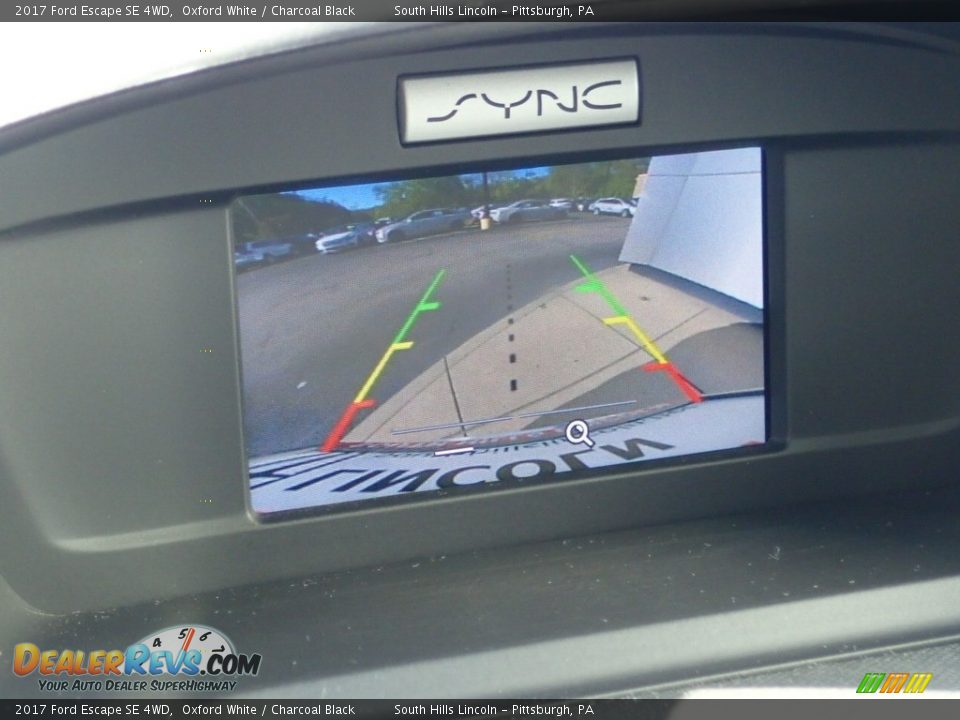 2017 Ford Escape SE 4WD Oxford White / Charcoal Black Photo #25