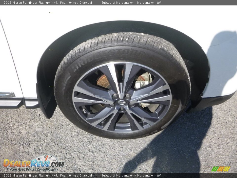 2018 Nissan Pathfinder Platinum 4x4 Pearl White / Charcoal Photo #2