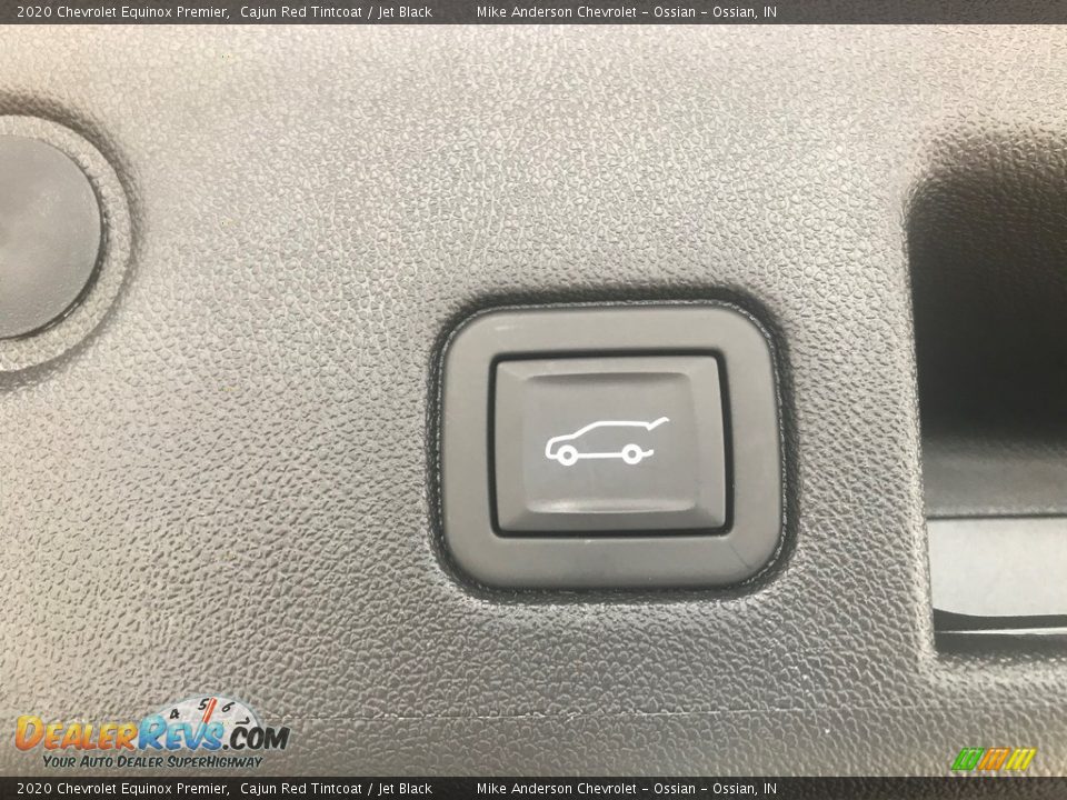 2020 Chevrolet Equinox Premier Cajun Red Tintcoat / Jet Black Photo #11