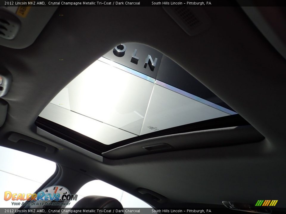 2012 Lincoln MKZ AWD Crystal Champagne Metallic Tri-Coat / Dark Charcoal Photo #20
