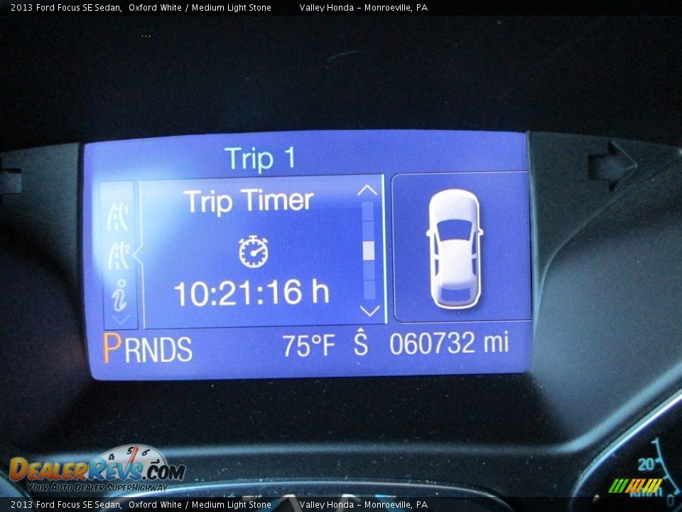 2013 Ford Focus SE Sedan Oxford White / Medium Light Stone Photo #20