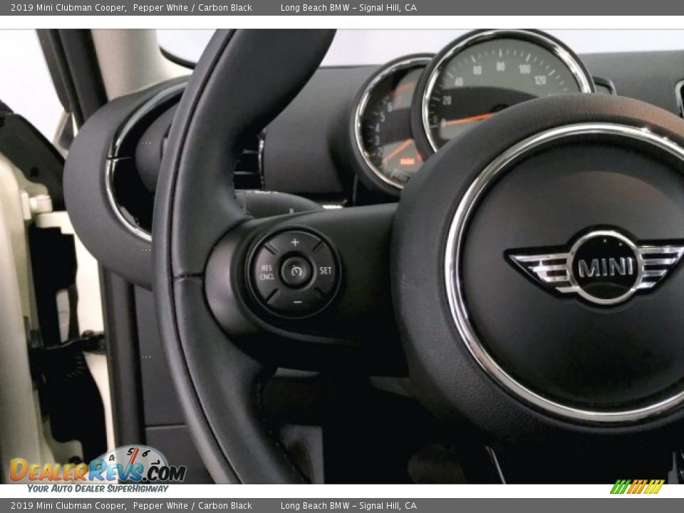 2019 Mini Clubman Cooper Pepper White / Carbon Black Photo #14