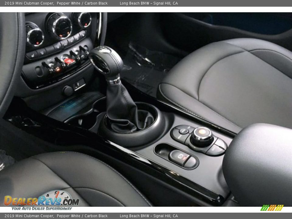 2019 Mini Clubman Cooper Pepper White / Carbon Black Photo #18