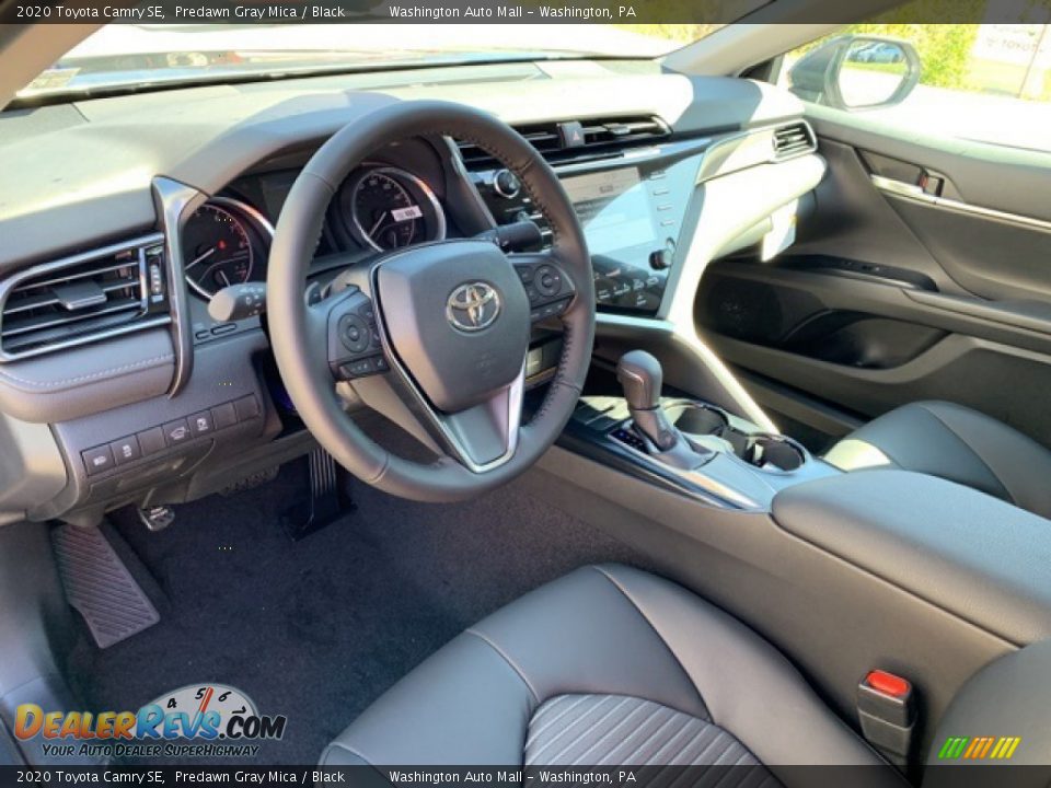 2020 Toyota Camry SE Predawn Gray Mica / Black Photo #3