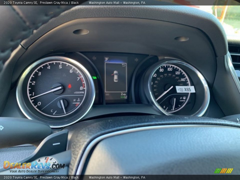 2020 Toyota Camry SE Predawn Gray Mica / Black Photo #20