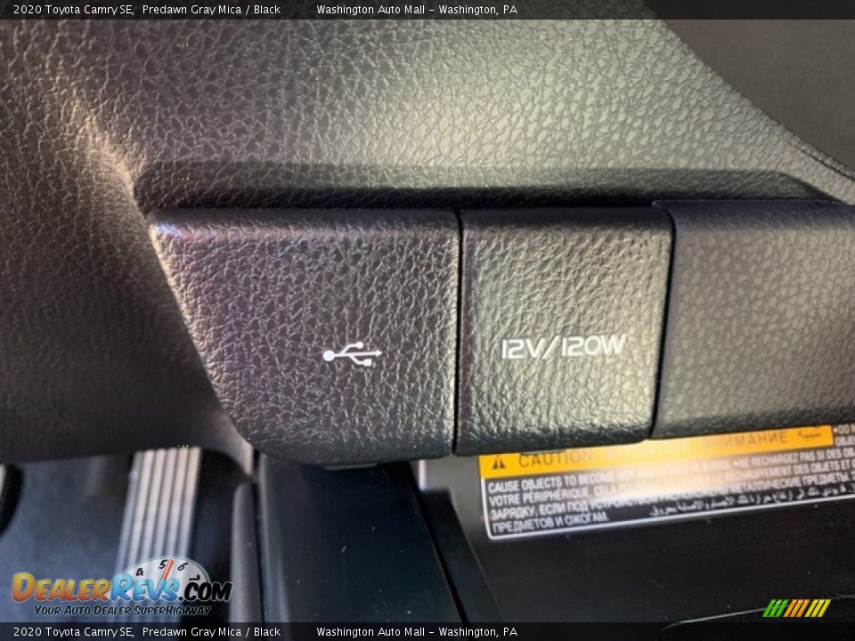 2020 Toyota Camry SE Predawn Gray Mica / Black Photo #21